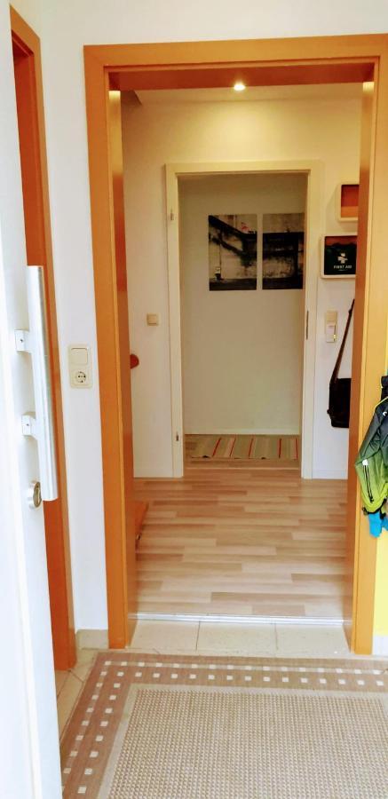 Lichtdurchflutetes Zimmer - Mainwiesen Waldbuttelbrunn Kültér fotó